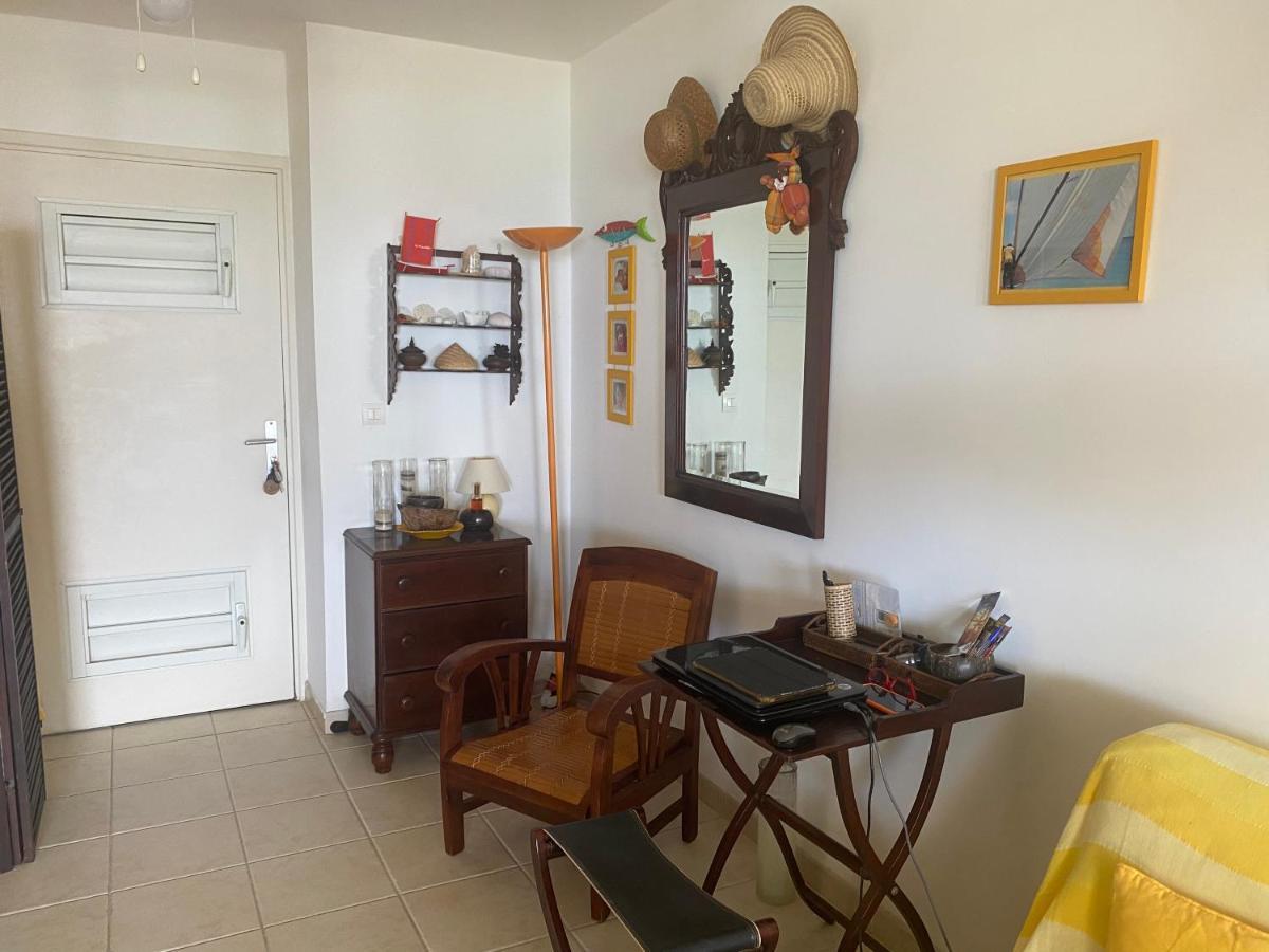 Les Hibiscus Apartment Sainte-Luce Luaran gambar